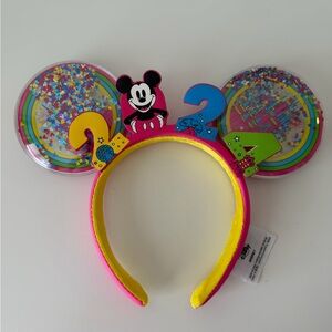 Disney Mickey 2024 New Years Confetti Shaker Ears
